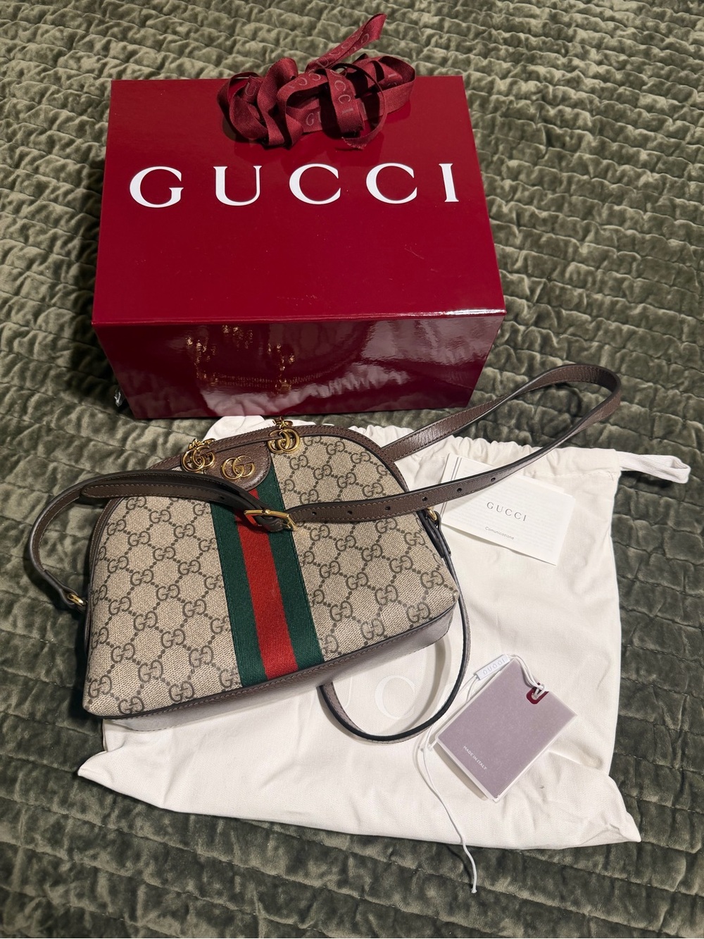 Like NEW Gucci Beige Crossbody with matching small wallet - Picture 10 of 13